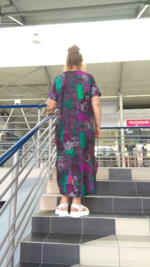 Трикотажное длинное прямое платье в стиле "Дали".БЗЛ